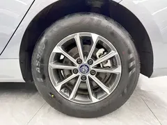 2024 BYD Qin PLUS Honor DM-i PHEV 55km Leading — фото 22