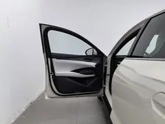 2024 BYD Seal 06 DM-i PHEV 120km Premium, белый — фото 8