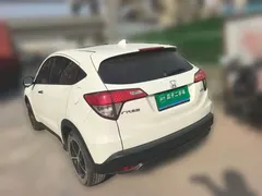 2020 Honda Vezel 1.5L CVT Pioneer, белый — фото 4