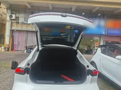 2023 Changan UNI-V 1.5T Smart Pilot, белый — фото 19