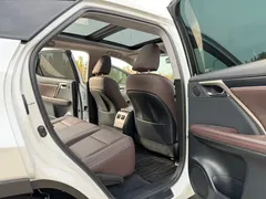 2020 Lexus RX 300 4WD Elegance, белый — фото 15