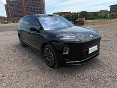 2026 Nio ES8 6-seat Executive Luxury, чёрный — фото 2