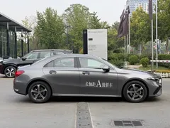 2023 Mercedes-Benz A-Class A 200 L Fashion — фото 8