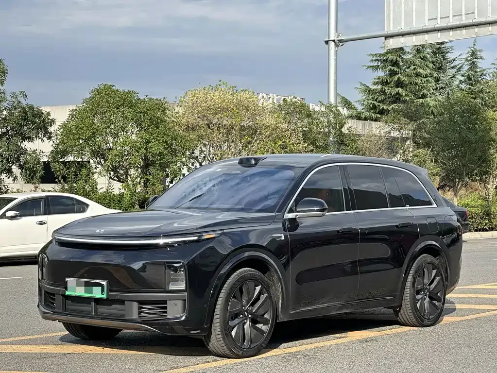2024 Li Auto L8