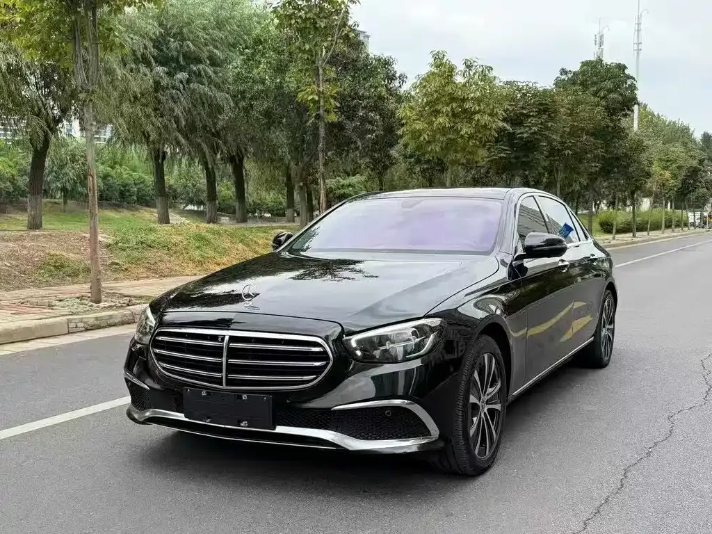 2022 Mercedes-Benz E-Class E 350 e L PHEV Sedan