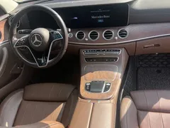 2022 Mercedes-Benz E-Class E 350 e L PHEV Sedan, чёрный — фото 6