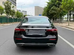 2022 Mercedes-Benz E-Class E 350 e L PHEV Sedan, чёрный — фото 8
