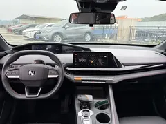 2023 Changan UNI-V 1.5T Premium — фото 4