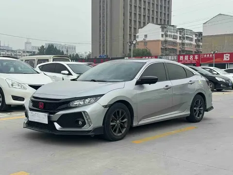 2019 Honda Civic 220TURBO CVT China 5