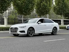 2020 Audi A4L 40 TFSI Fashion Dynamic, белый — фото 1