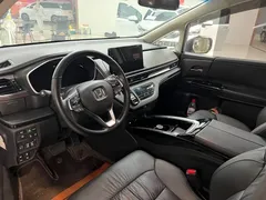 2022 Honda Odyssey 2.0L e:HEV, белый — фото 7