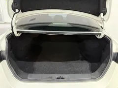 2021 Nissan Sylphy 1.6L XL CVT, белый — фото 9