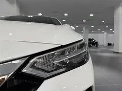 2021 Nissan Sylphy 1.6L XL CVT, белый — фото 11