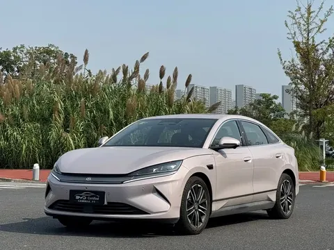 2025 BYD Qin L EV 545km