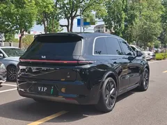 2025 Li Auto L8 Smart Refresh, чёрный — фото 12