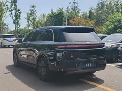 2025 Li Auto L8 Smart Refresh, чёрный — фото 14