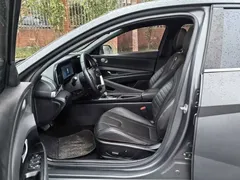 2022 Hyundai Elantra 1.5L CVT Flagship TOP — фото 11