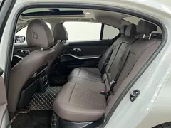2021 BMW 3 Series 325Li M Sport Package, белый — фото 8