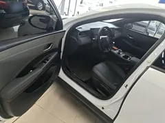 2025 BYD Qin PLUS DM-i PHEV Smart Driving 55km Leading, белый — фото 16