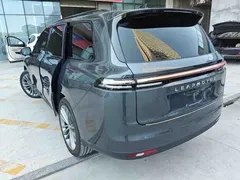 2024 Leapmotor C16 EREV 200 Premium — фото 3