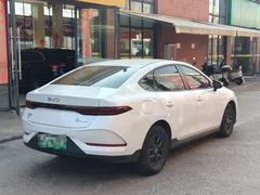2025 BYD Qin PLUS DM-i PHEV Smart Driving 55km Leading, белый — фото 5