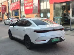 2025 BYD Qin PLUS DM-i PHEV Smart Driving 55km Leading, белый — фото 7