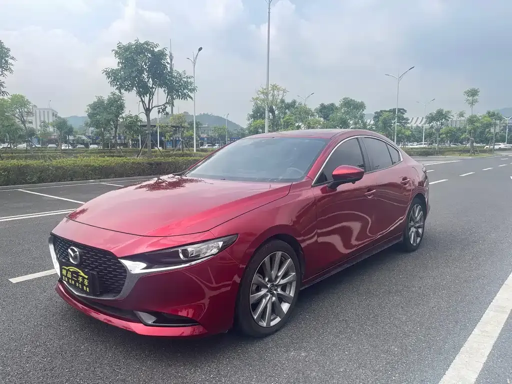 2022 Mazda 3 2.0L AT