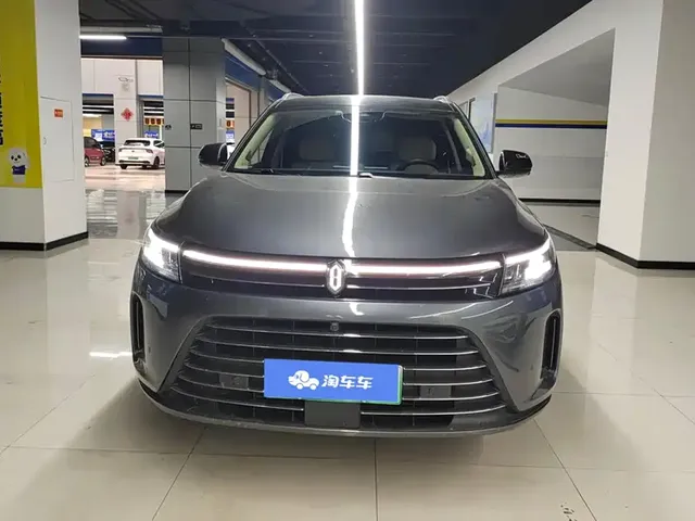 2022 Aito M7 1.5T 4WD Luxury