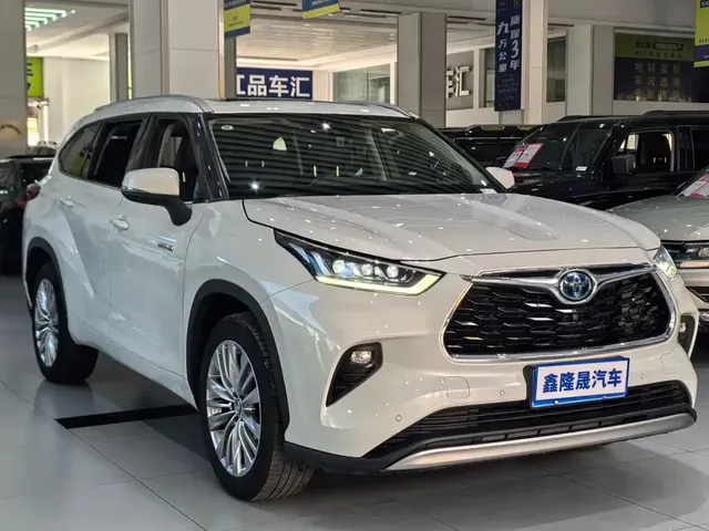 2022 Toyota Highlander 2.5L Hybrid 4WD Ultimate 7-seat