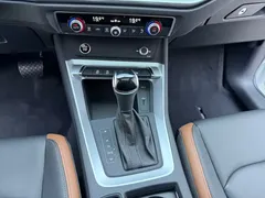 2021 Audi Q3 35 TFSI Fashion Sport, белый — фото 11