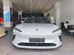 2024 Nio ET5T 75kWh Touring — фото 3