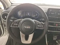 2020 Kia Cerato 1.5L CVT Sunroof, белый — фото 11