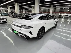2024 Xiaomi SU7 RWD Long Range Smart Driving, белый — фото 12