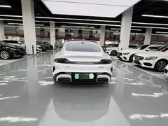 2024 Xiaomi SU7 RWD Long Range Smart Driving, белый — фото 14