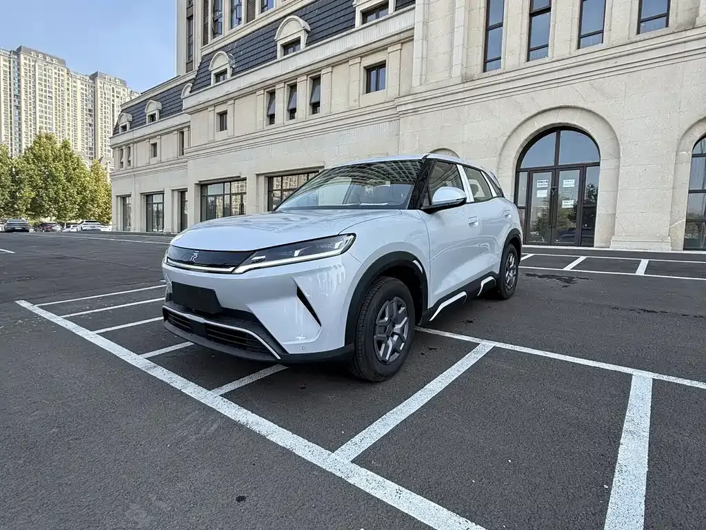 2027 BYD Yuan UP 401KM Pilot