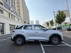 2027 BYD Yuan UP 401KM Pilot, белый — фото 3