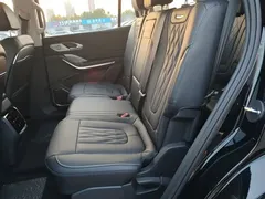 2024 Hongqi HS7 2.0T PHEV 4WD 7, чёрный — фото 17