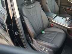 2024 Hongqi HS7 2.0T PHEV 4WD 7, чёрный — фото 25