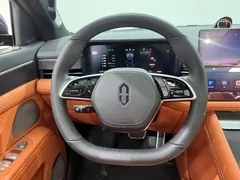2024 Aito M7 1.5T Smart Driving 4WD Ultra 5-seat, синий — фото 13