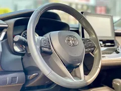 2021 Toyota Corolla 1.2T S-CVT Luxury, белый — фото 14