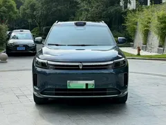 2024 Aito M7 1.5T RWD Smart Driving Ultra 5-seat, синий — фото 2