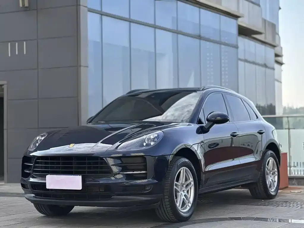 2021 Porsche Macan 2.0T