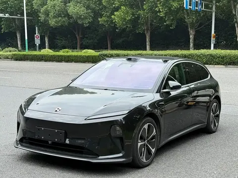2024 Nio ET5T 75kWh Touring