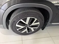 2023 Volkswagen Tayron 330TSI 2WD Luxury Plus Advanced — фото 4