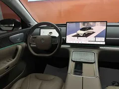 2026 Leapmotor C11 EV 640 Lidar Premium, белый — фото 12