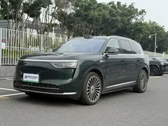 2025 Aito M8 EREV Ultra 53.4kWh 6-seat 192-line LiDAR, зелёный — фото 1