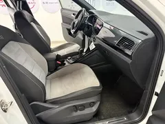2022 Volkswagen Tayron 380TSI 4WD R-Line, белый — фото 10