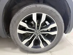2022 Volkswagen Tayron 380TSI 4WD R-Line, белый — фото 29