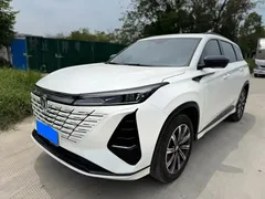2023 Changan CS75 PLUS 3rd Gen 1.5T AT Luxury, белый — фото 1
