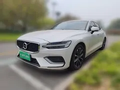 2021 Volvo S60 T4 Luxury, белый — фото 1